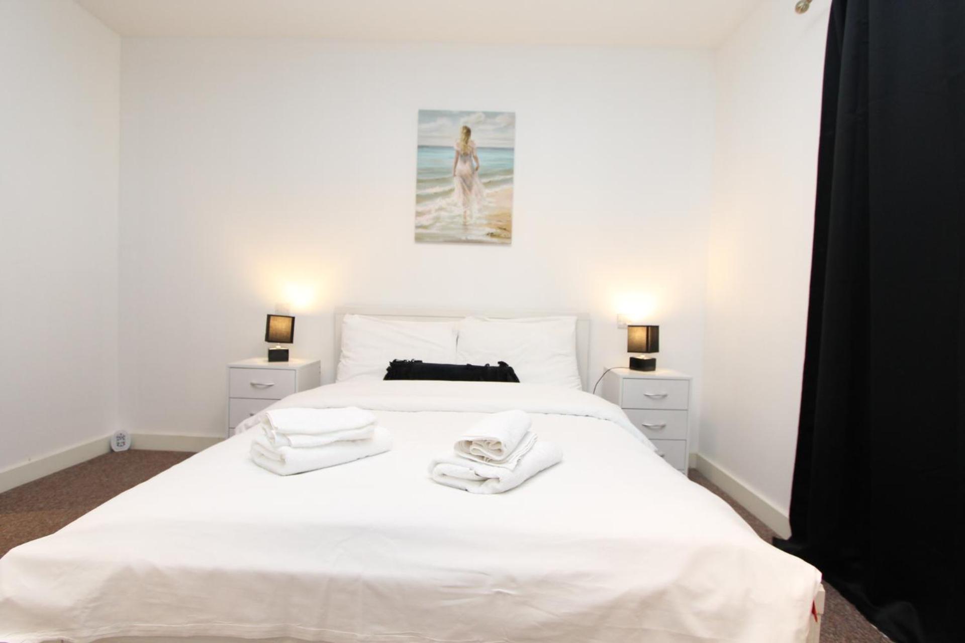 Apartament Spacious & Modern 1 Bedroom Close To Station In E16